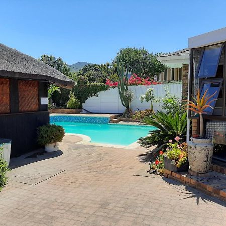 Vergenoegd Guesthouse Parow Dış mekan fotoğraf