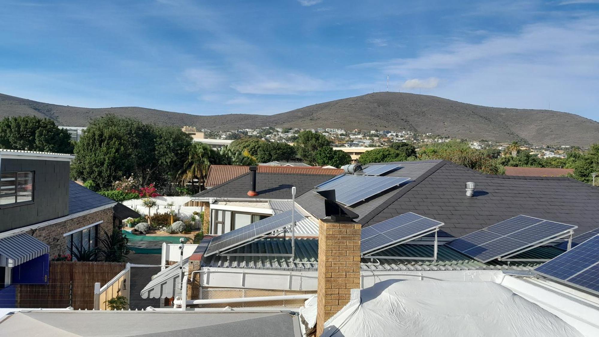 Vergenoegd Guesthouse Parow Dış mekan fotoğraf