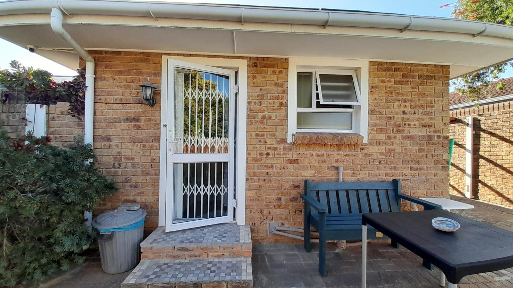Vergenoegd Guesthouse Parow Dış mekan fotoğraf