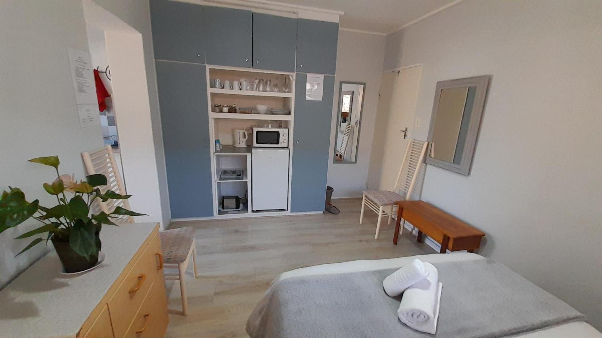 Vergenoegd Guesthouse Parow Dış mekan fotoğraf